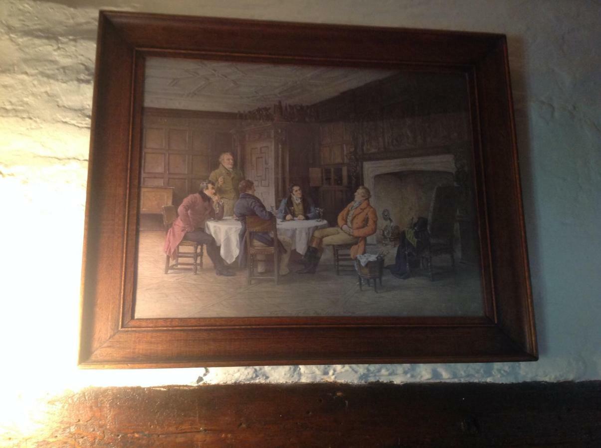 The Greyhound - Historic Former Inn Glemsford Exterior foto